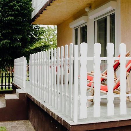 Nyirfa Apartman Vonyarcvashegy Exterior foto