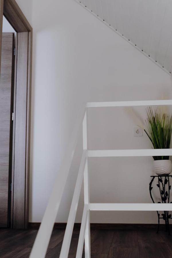 Nyirfa Apartman Vonyarcvashegy Exterior foto